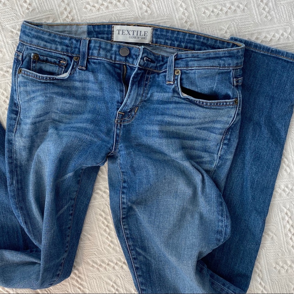 ⭐️ SOLD ⭐️ TEXTILE ELIZABETH JAMES Kate Jeans - Picture 4 of 12